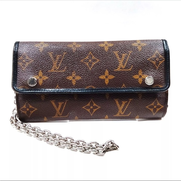 Authentic Louis Vuitton Brown Monogram wallet with LV chain Women's Bag - Picture 7 of 10